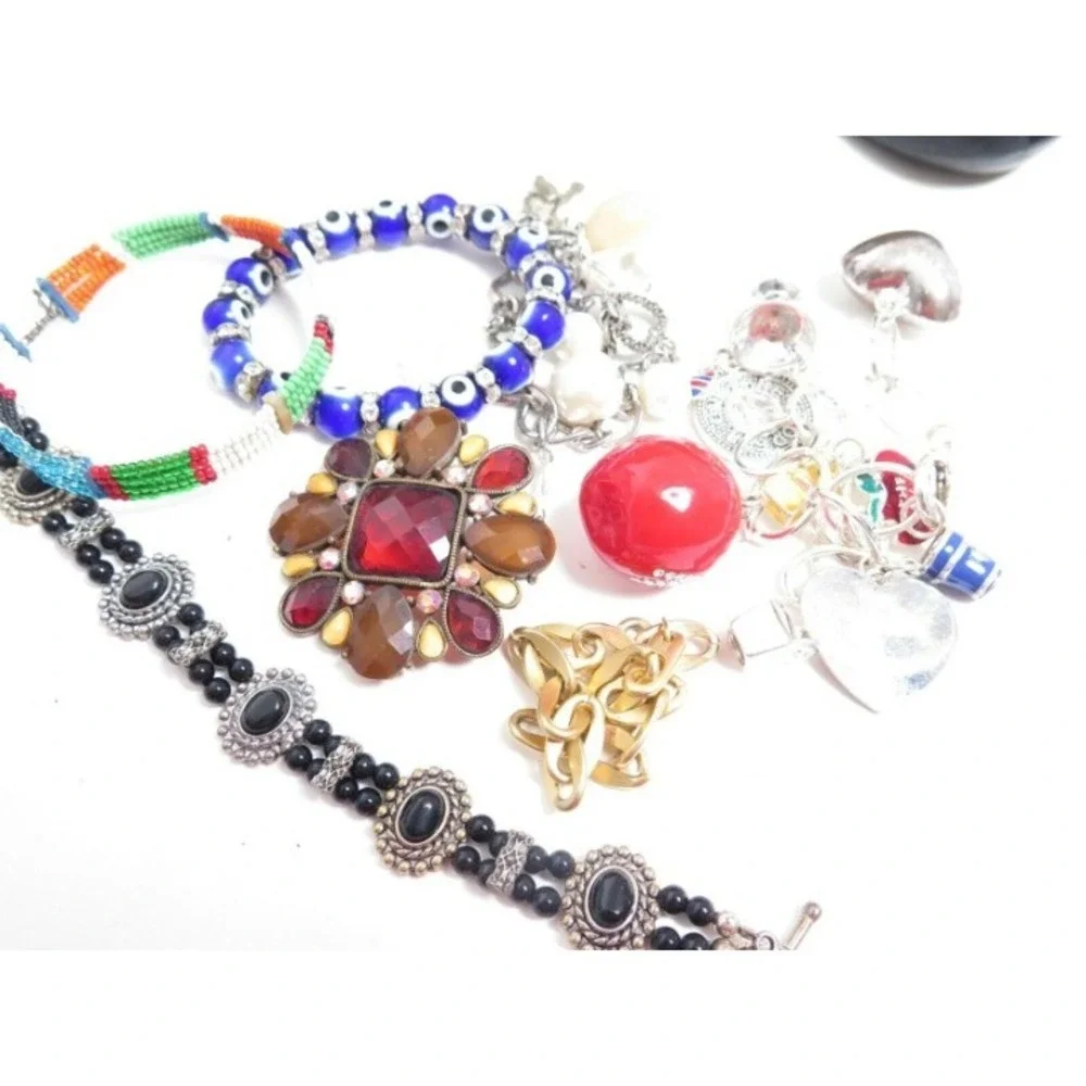 Huge 151 pc Jewelry Lot‎ 7 Pounds lbs Mixed Necklace Bracelets Pins Earrings